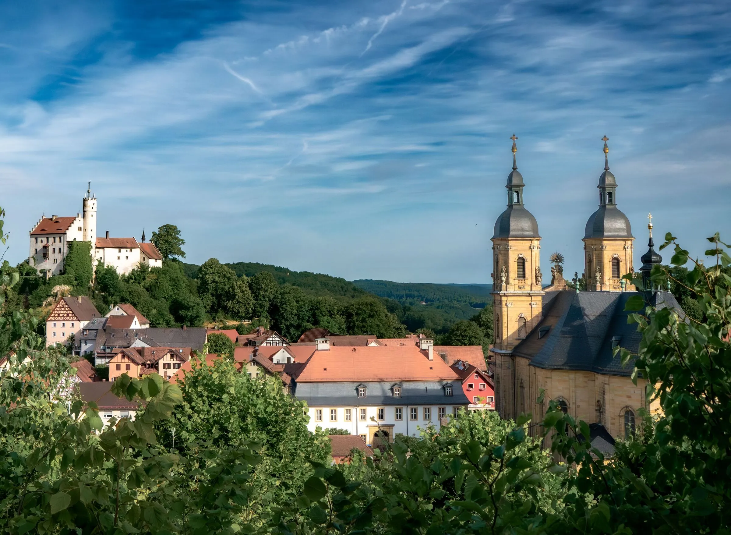 Gößweinstein mit Burg und Basilika in der Fränkischen Schweiz